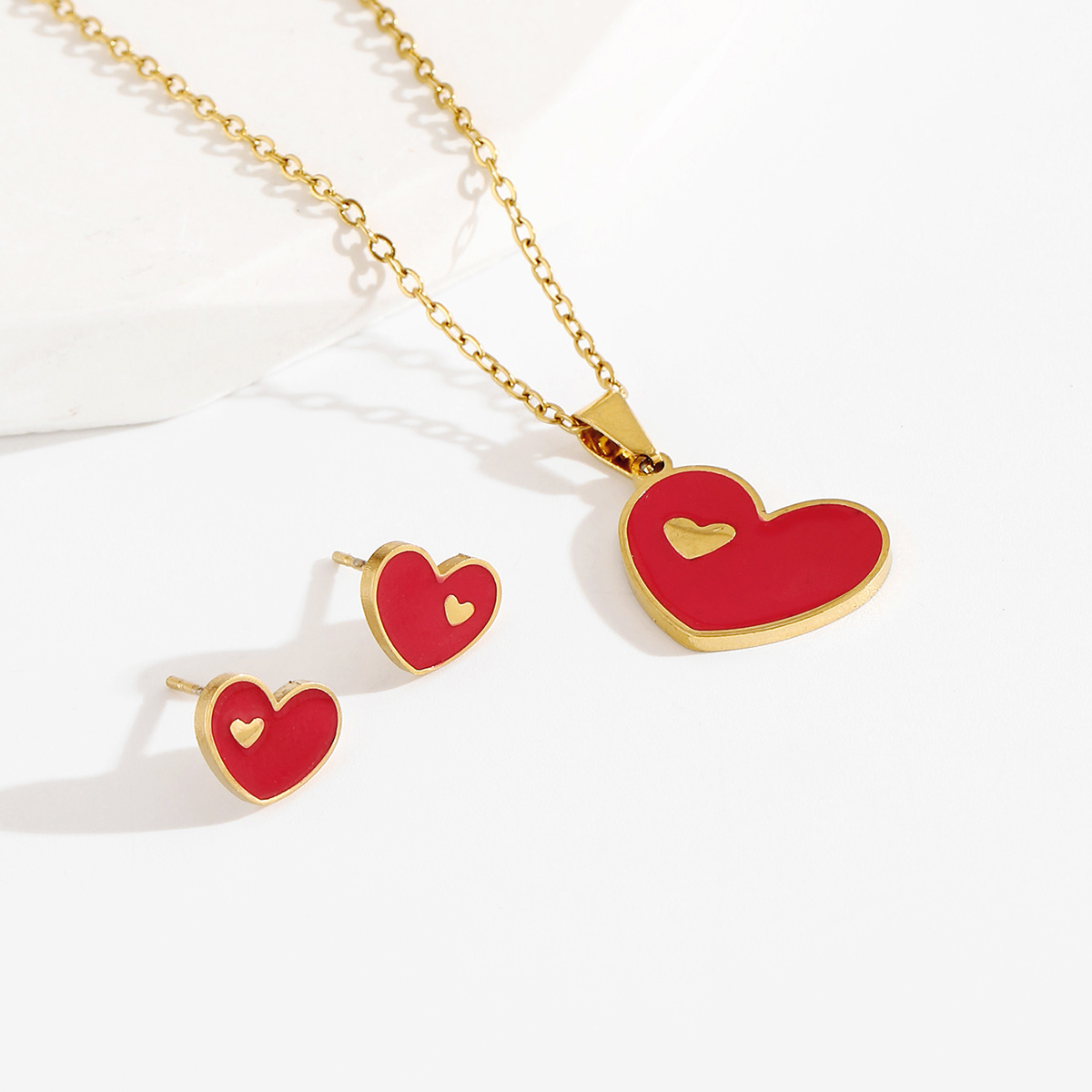 201 Stainless Steel 18K Gold Plated Romantic Sweet Enamel Plating Heart Shape Earrings Necklace display picture 6