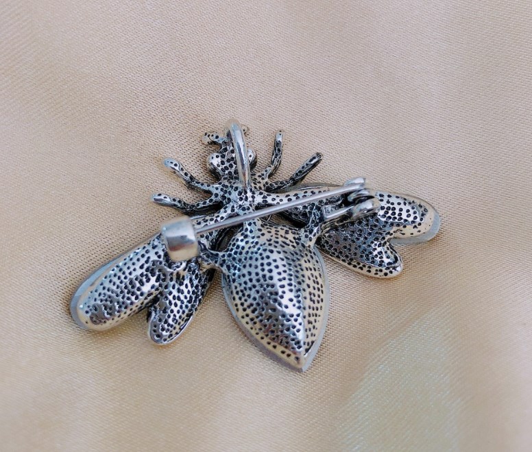 Vêtement De Rue Abeille Alliage Placage Incruster Strass Femmes Broches display picture 1