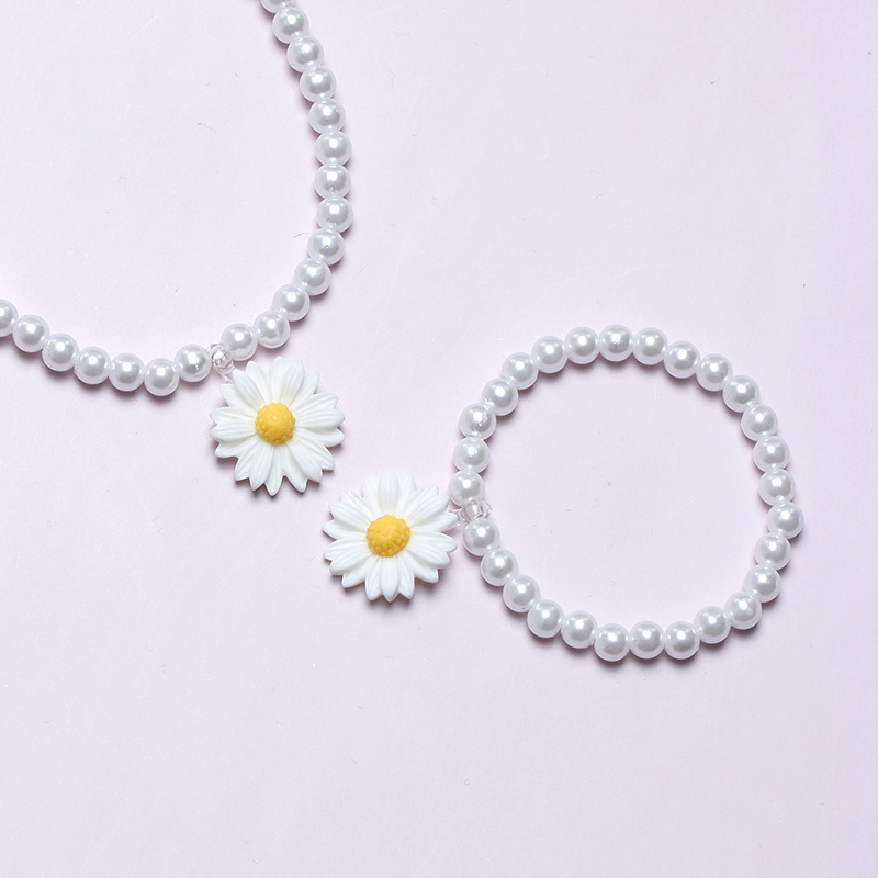 Cute Pastoral Flower Plastic Resin Beaded Handmade Girl's Bracelets Necklace display picture 13