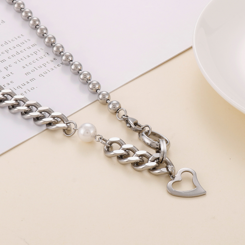 Stainless Steel 18K Gold Plated Cool Style Inlay Heart Shape Artificial Pearls Necklace display picture 10