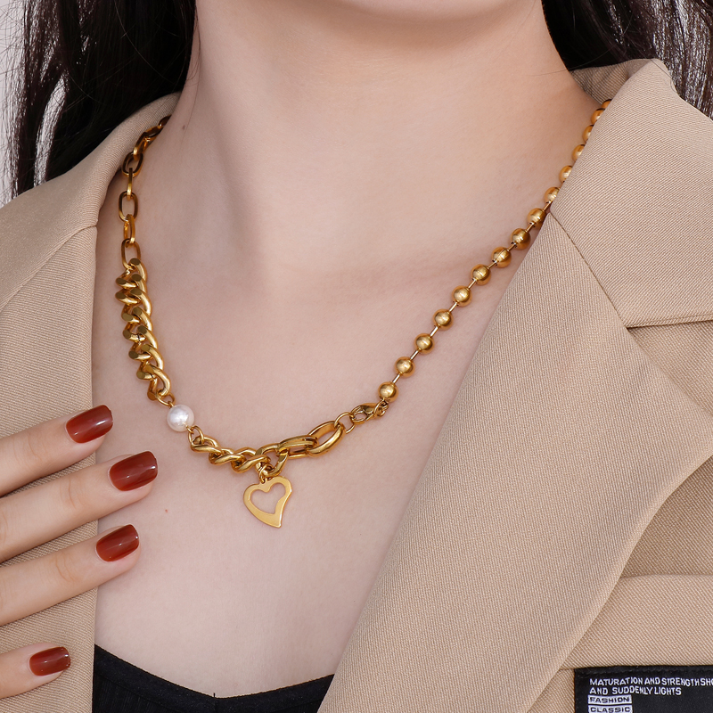Acero Inoxidable Chapados en oro de 18k Estilo De Moda Embutido Forma De Corazón Perlas Artificiales Collar display picture 5