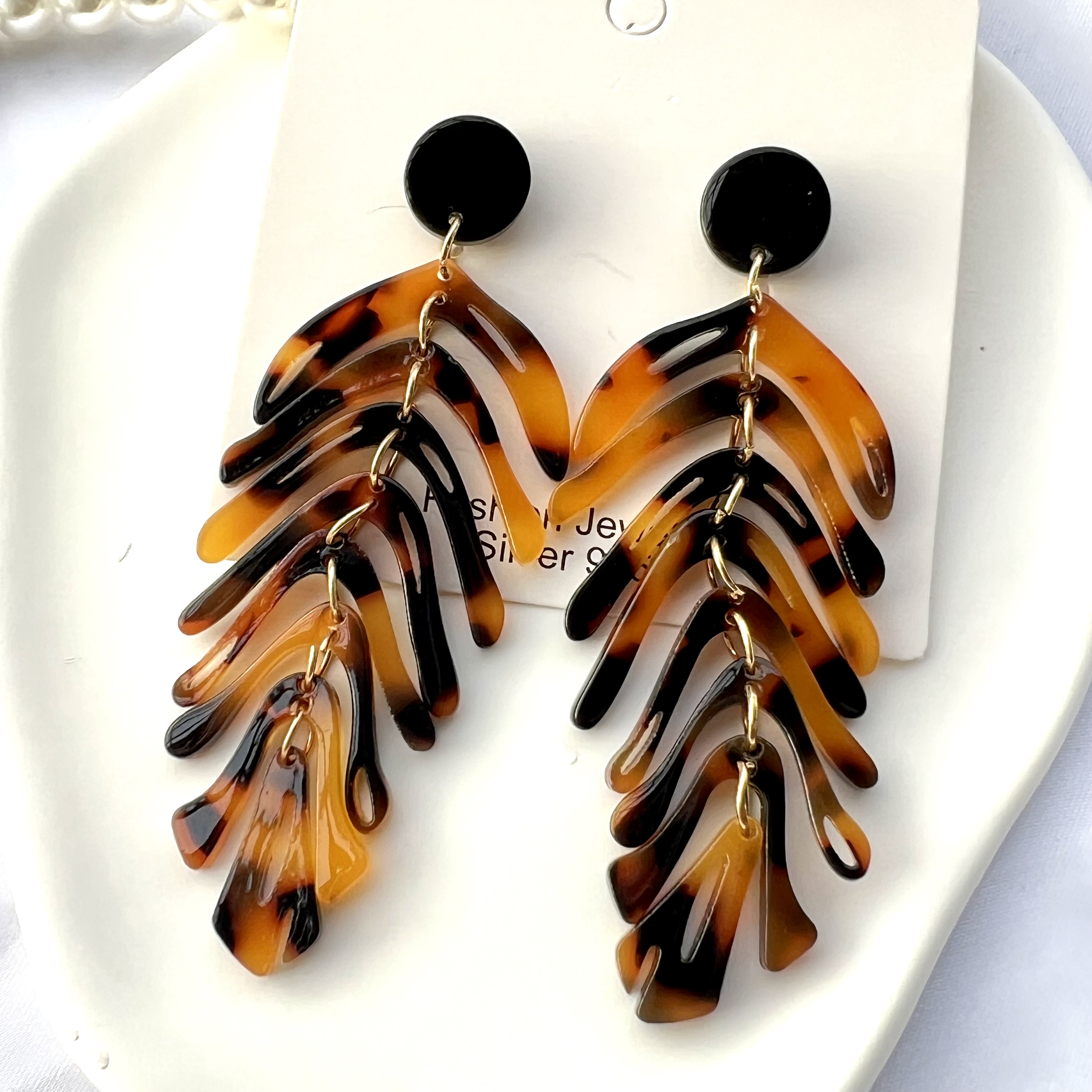 1 Pair Exaggerated Beach Leaves Arylic Alloy Drop Earrings display picture 7