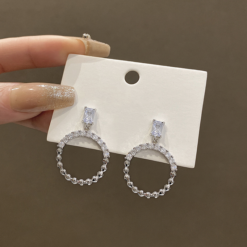 Ins Style Korean Style Circle Alloy Inlay Rhinestones Silver Plated Women's Drop Earrings display picture 5