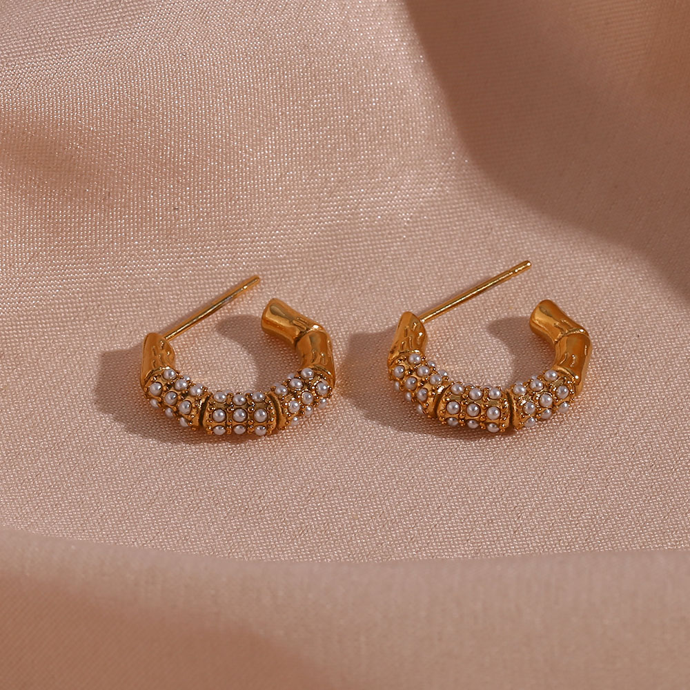 1 Pair Modern Style C Shape Plating Inlay Stainless Steel Rhinestones Pearl 18k Gold Plated Ear Studs display picture 10