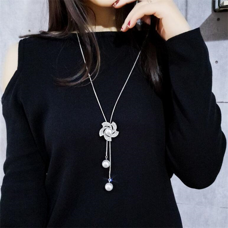 Wholesale Jewelry Elegant Streetwear Flower Alloy Artificial Rhinestones Artificial Pearls Sweater Chain display picture 6