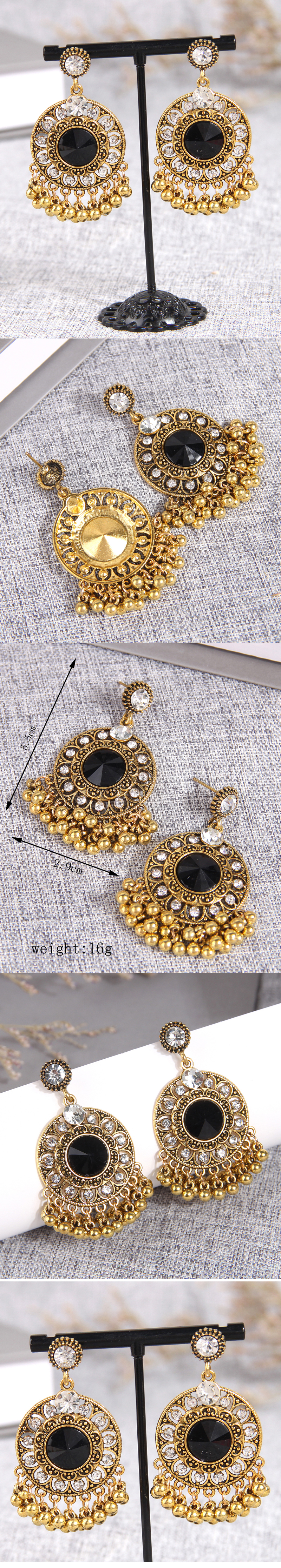 Casual Retro Round Alloy Inlay Rhinestones Women's Chandelier Earrings display picture 1