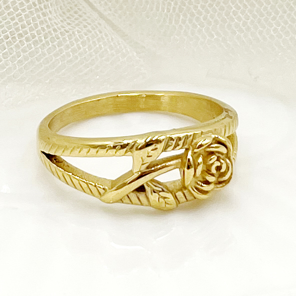304 Stainless Steel 14K Gold Plated Romantic Roman Style Plating Rose Rings display picture 2