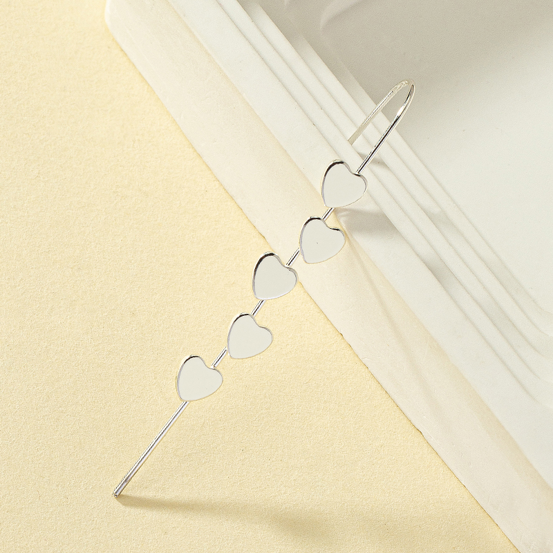 Simple Style Artistic Heart Shape Alloy Plating Women's Earrings display picture 5