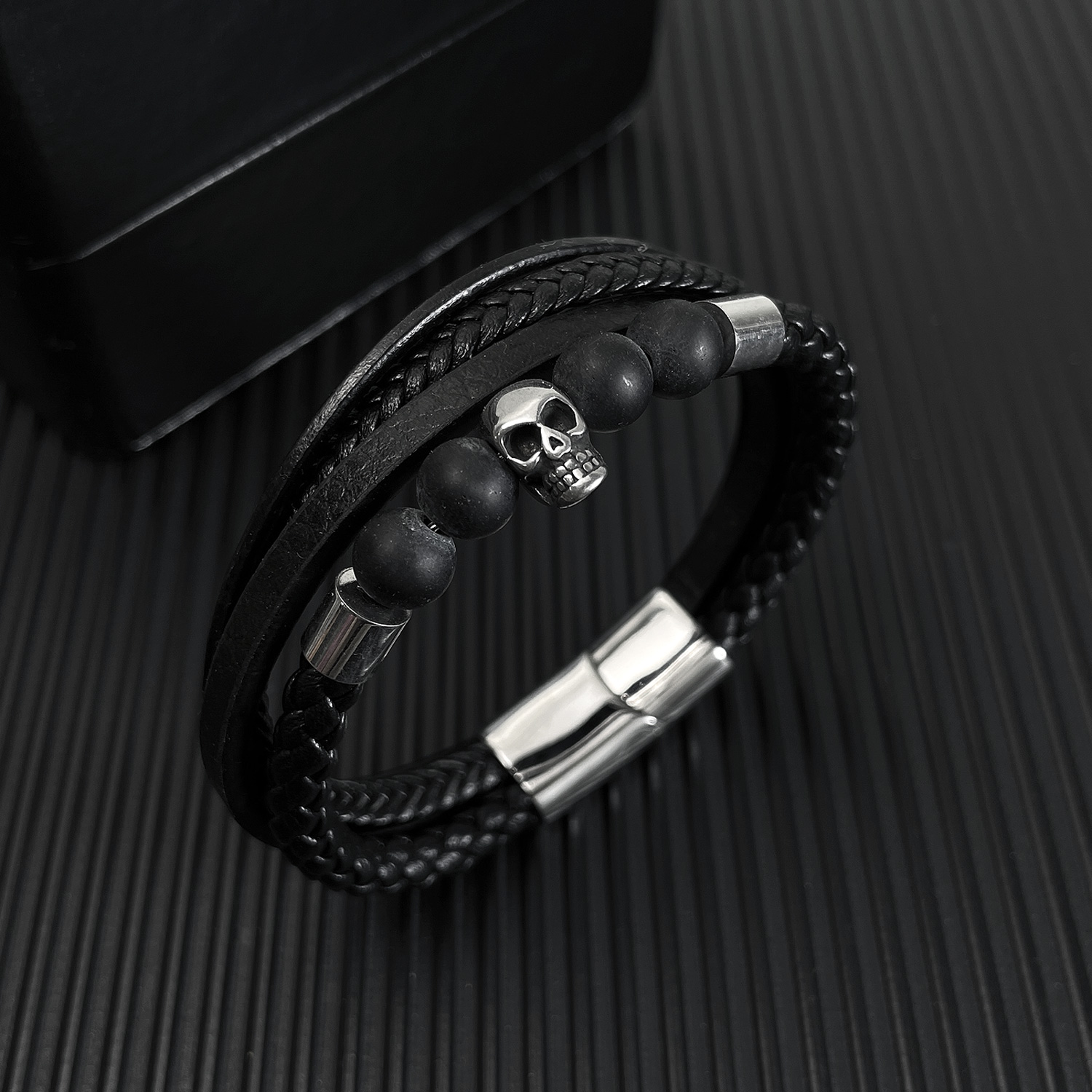 Hip-Hop Vintage Style Skull Stainless Steel Pu Leather Braid Men'S Bracelets display picture 3