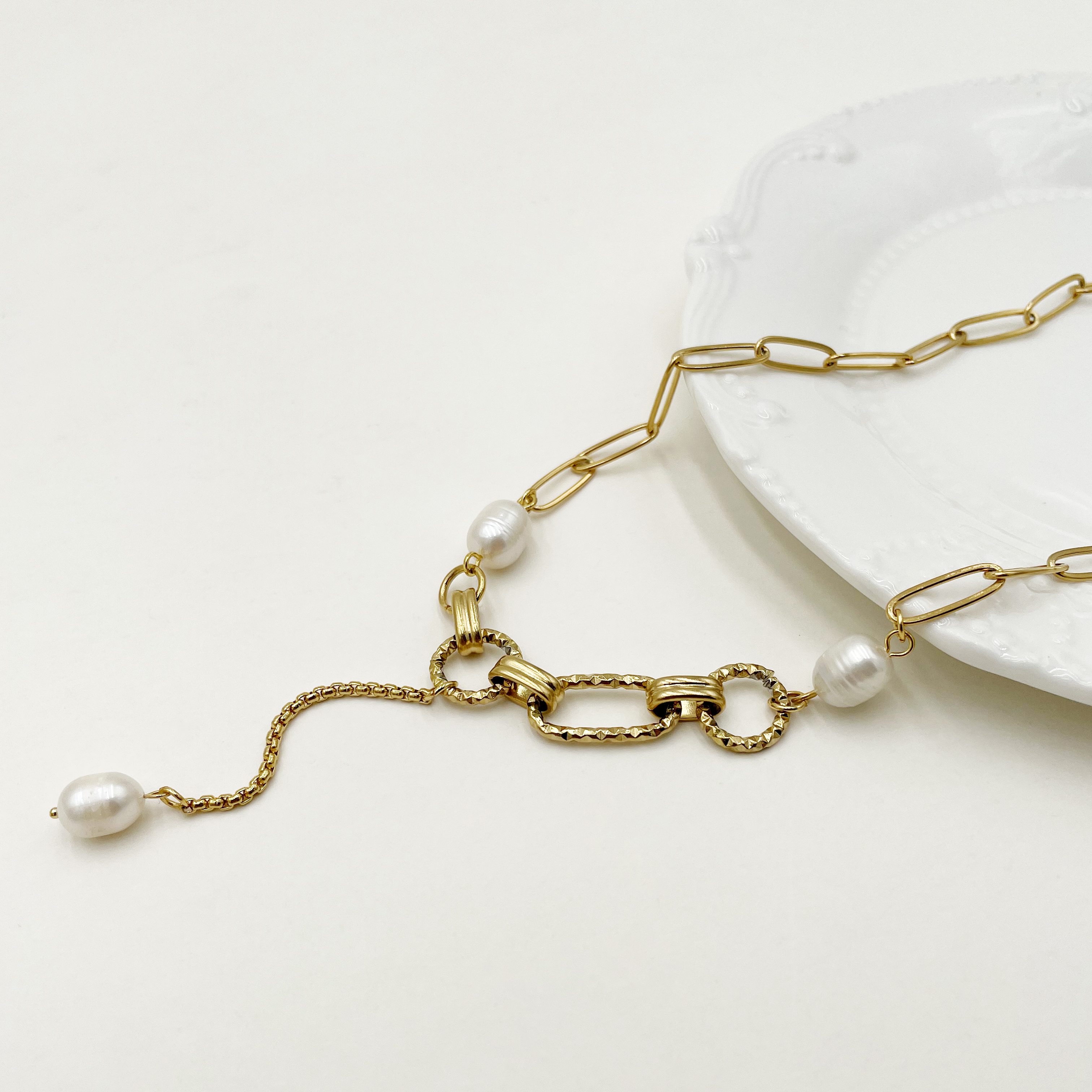 Edelstahl 304 Vergoldet Moderner Stil Polieren Perle Überzug Runden Oval Perle Halskette display picture 1
