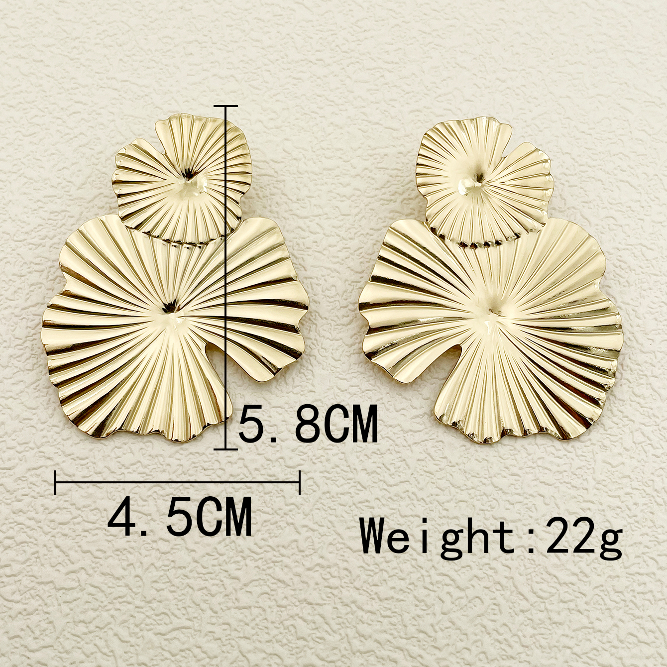 1 Pair Chinoiserie Vintage Style Artistic Lotus Leaf Polishing Plating 304 Stainless Steel 14K Gold Plated Ear Studs display picture 3