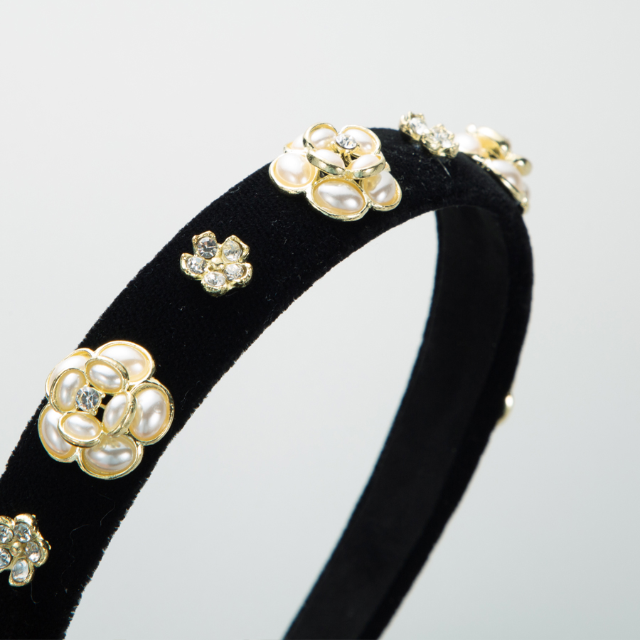 Elegant Luxurious Petal Flannel Inlay Artificial Pearls Rhinestones Hair Band display picture 3