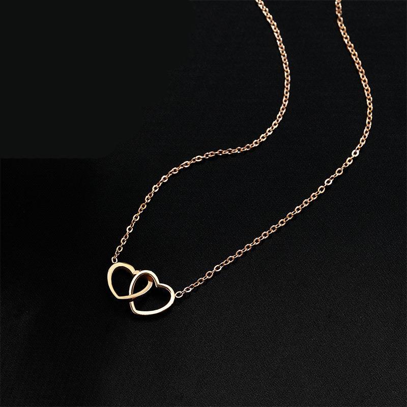 304 Stainless Steel 18K Gold Plated Simple Style Plating Heart Shape Necklace display picture 3