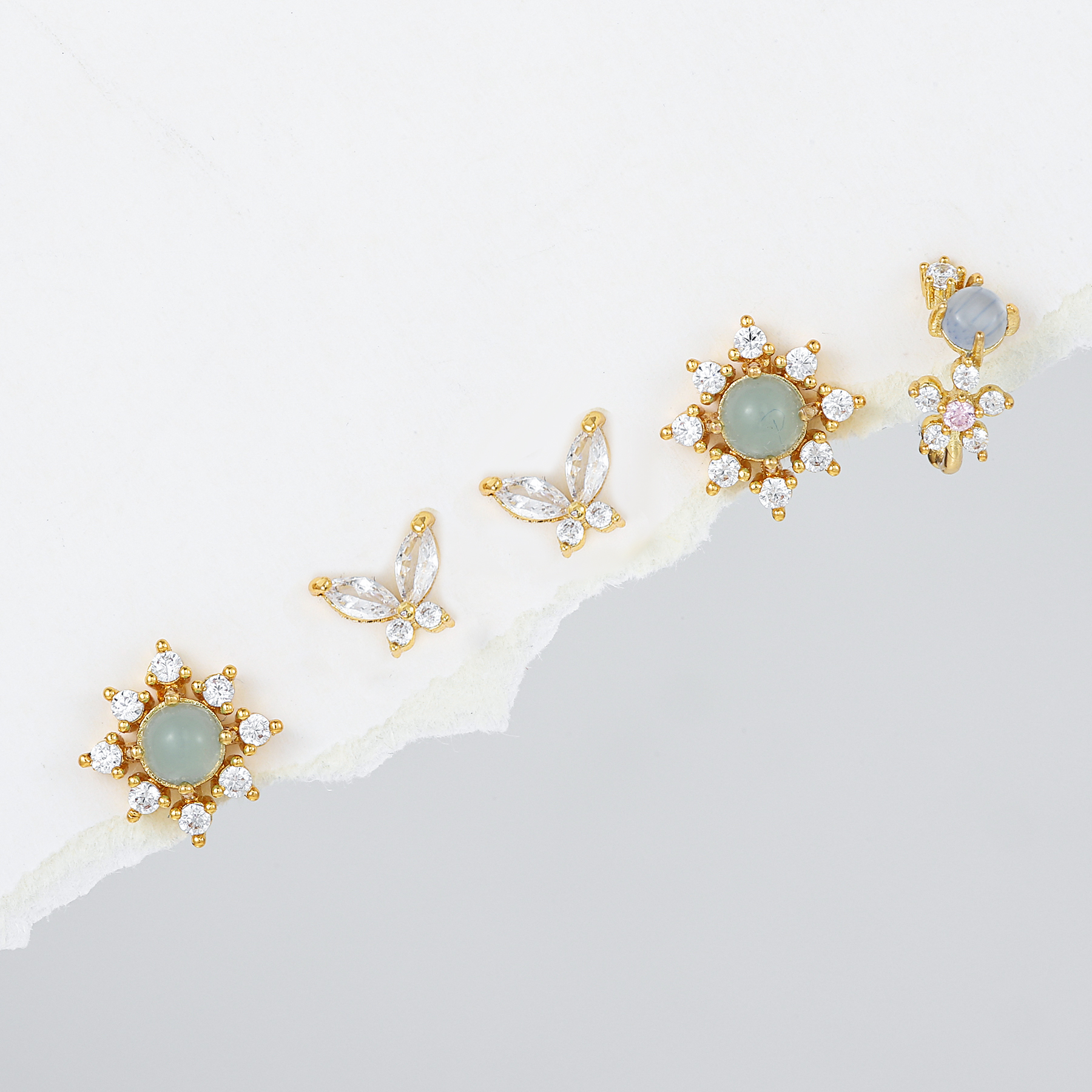 1 Set Simple Style Butterfly Plating Inlay Brass Zircon 18k Gold Plated Ear Studs display picture 3