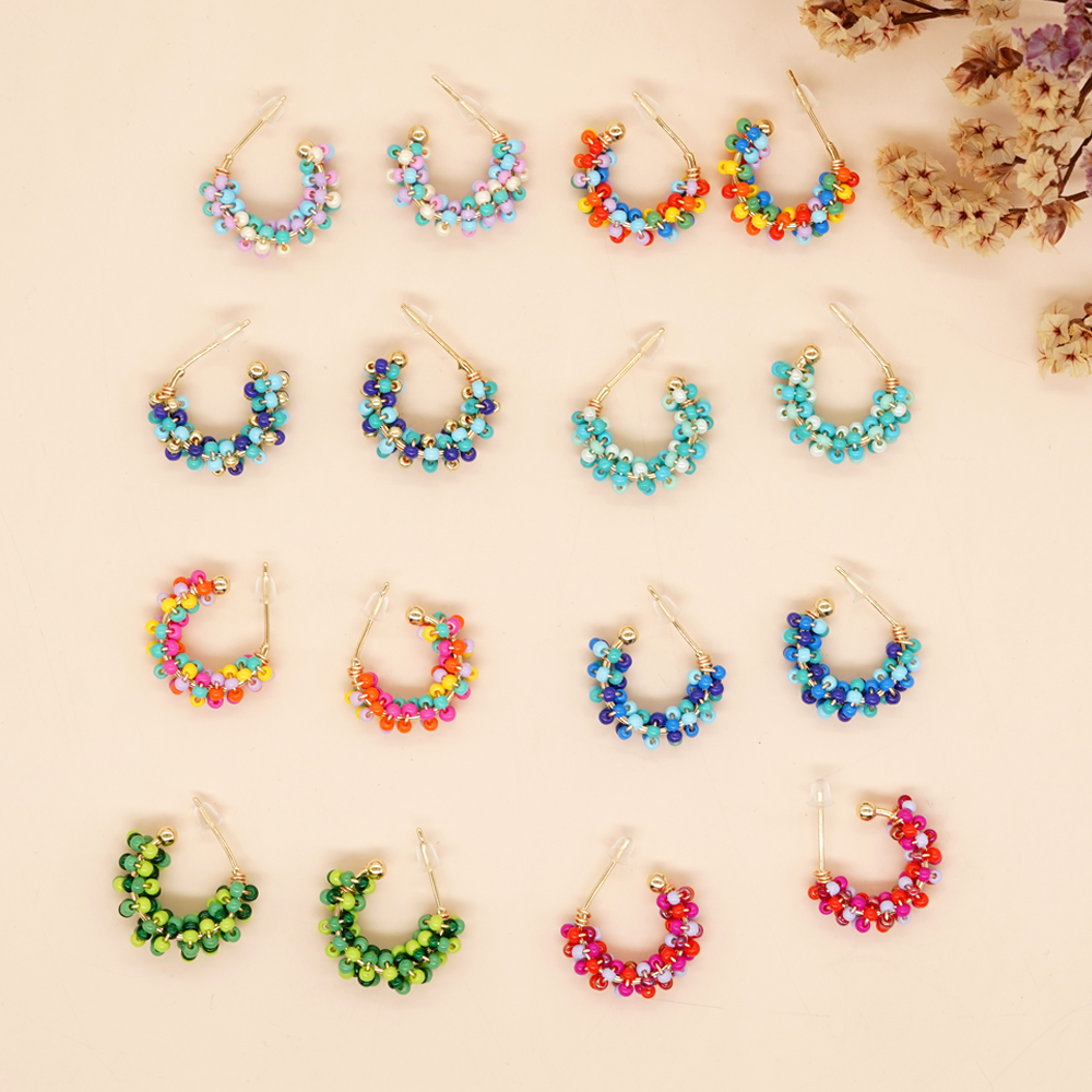 1 Pair Sweet C Shape Multicolor Beaded Braid Glass Copper Ear Studs display picture 17