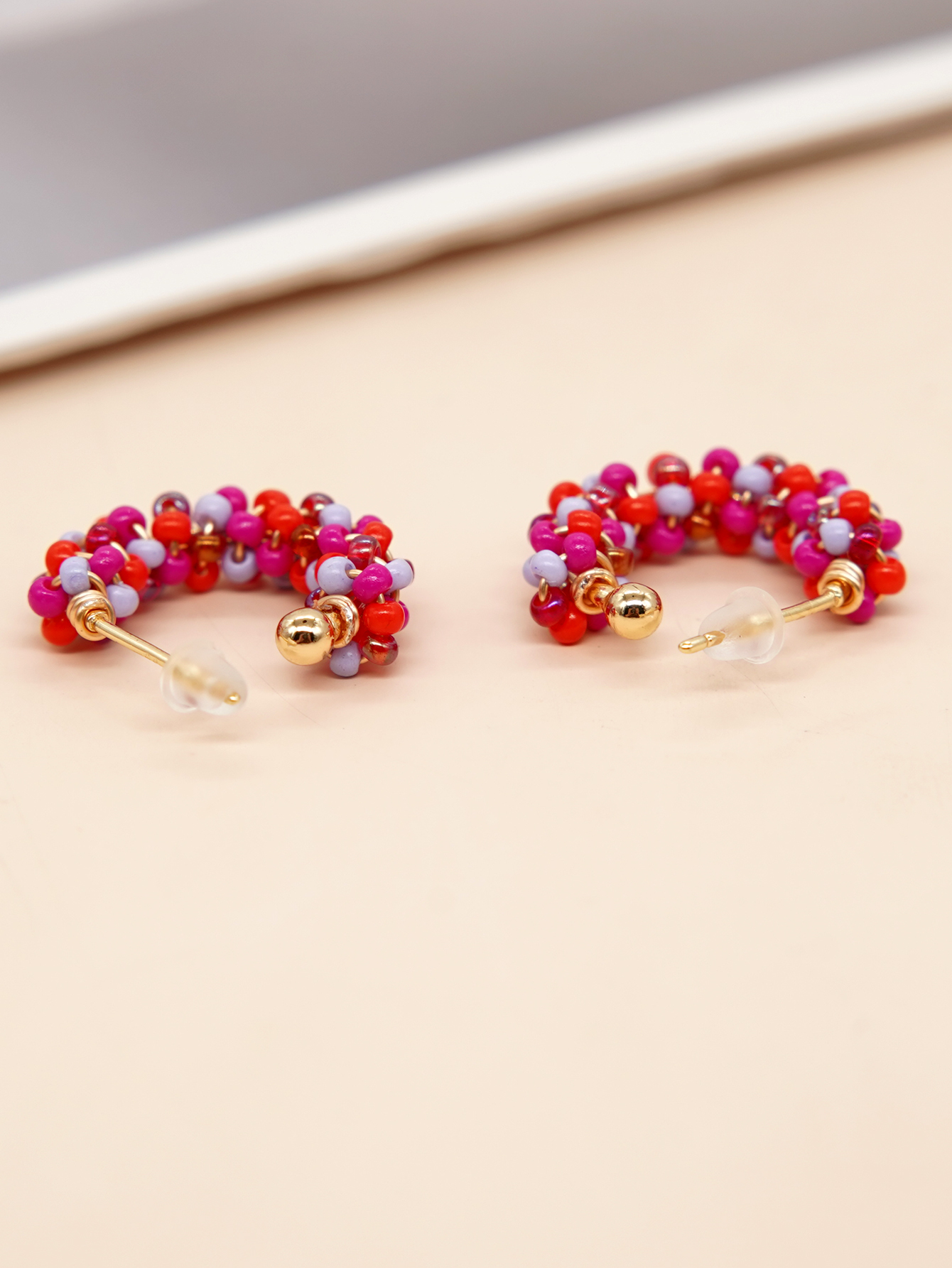1 Pair Sweet C Shape Multicolor Beaded Braid Glass Copper Ear Studs display picture 14