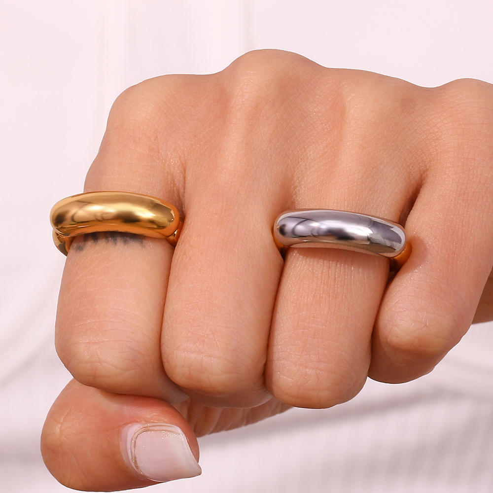 Basic Simple Style Classic Style Solid Color Stainless Steel Plating 18k Gold Plated Rings display picture 6