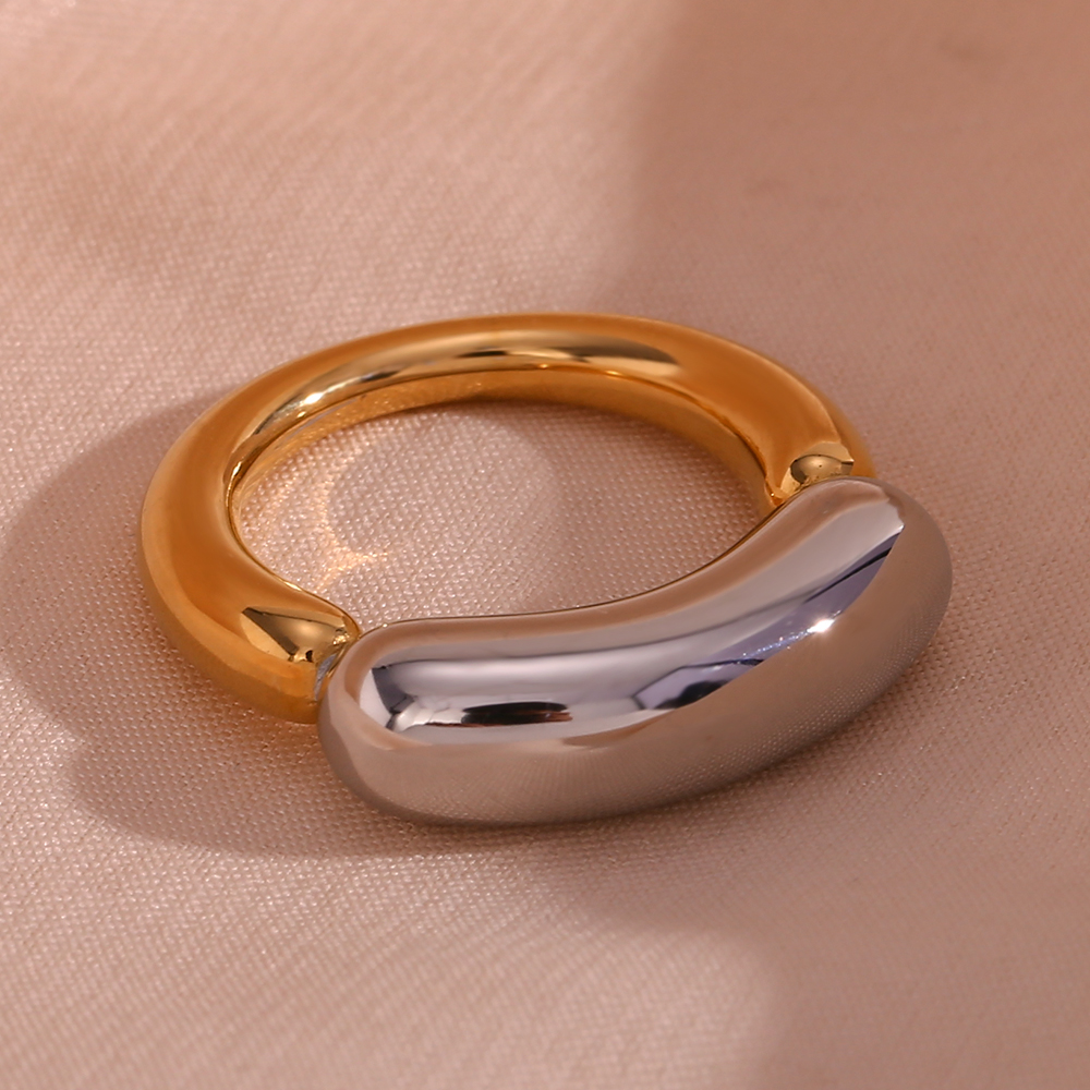 Basic Simple Style Classic Style Solid Color Stainless Steel Plating 18k Gold Plated Rings display picture 10