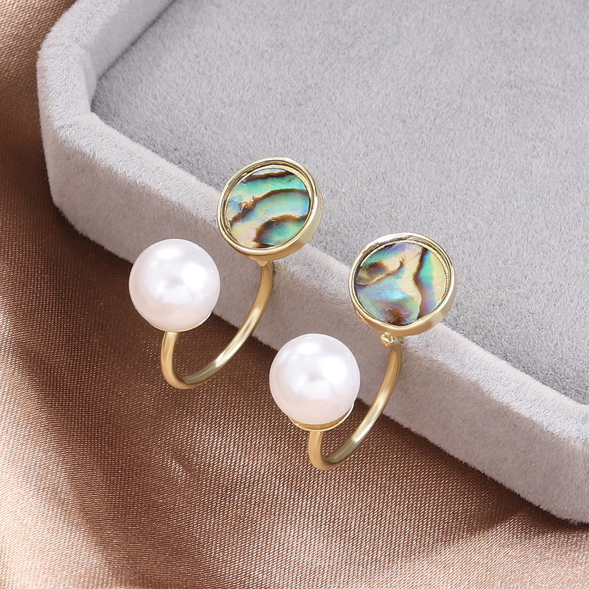 Fairy Style Korean Style Apple Alloy Inlay Artificial Pearls Shell Women's Ear Studs display picture 8