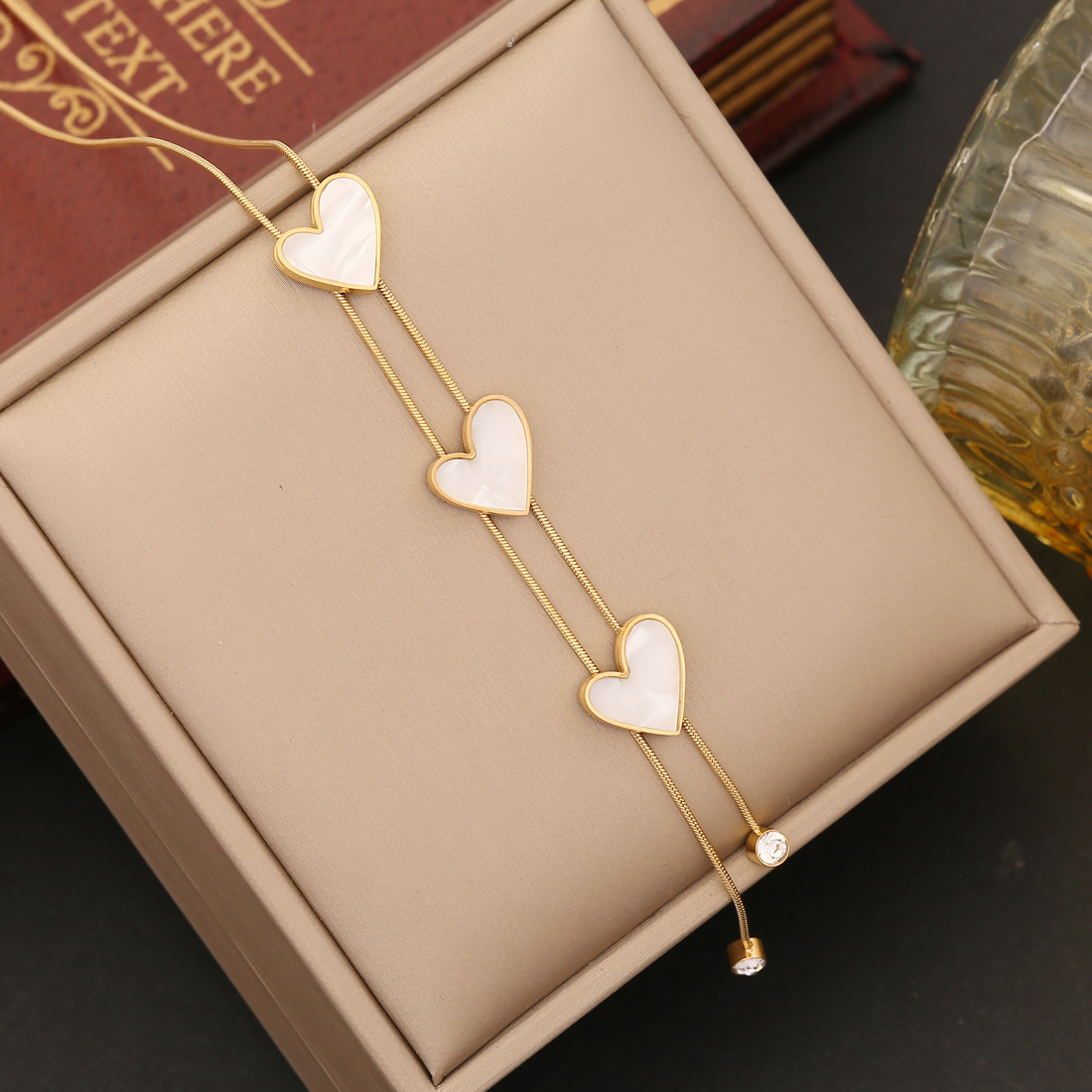 Stainless Steel 18K Gold Plated Elegant Plating Inlay Heart Shape Shell Bracelets Earrings Necklace display picture 3