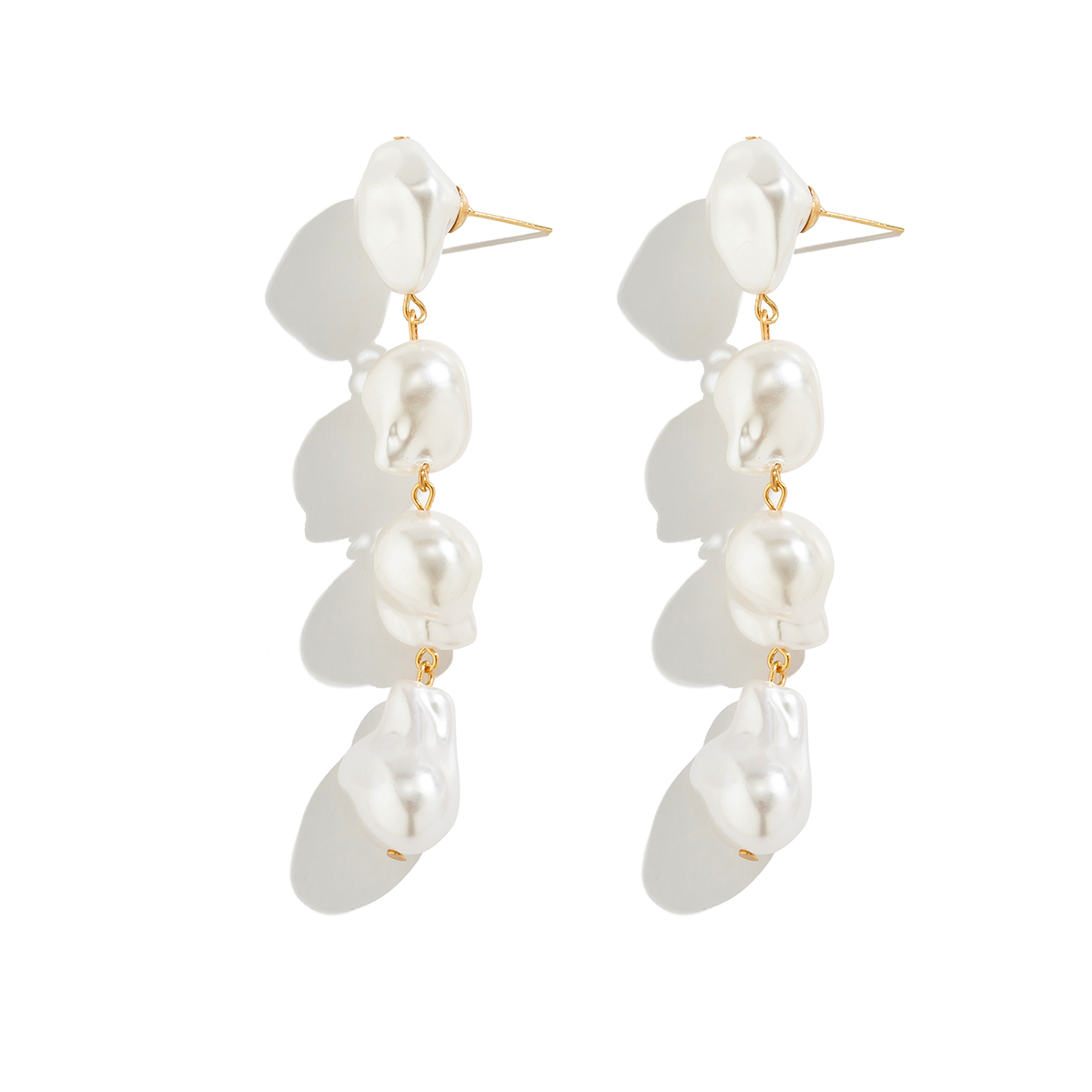 Simple Style Classic Style Commute Irregular Imitation Pearl Baroque Pearls Three-dimensional Artificial Pearls Women's Drop Earrings display picture 4