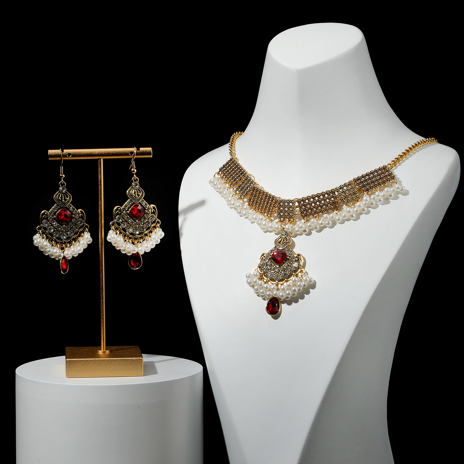 Elegant Vintage-stil Luxuriös Geometrisch Blume Juwel Türkis Legierung Großhandel Ohrringe Halskette display picture 3