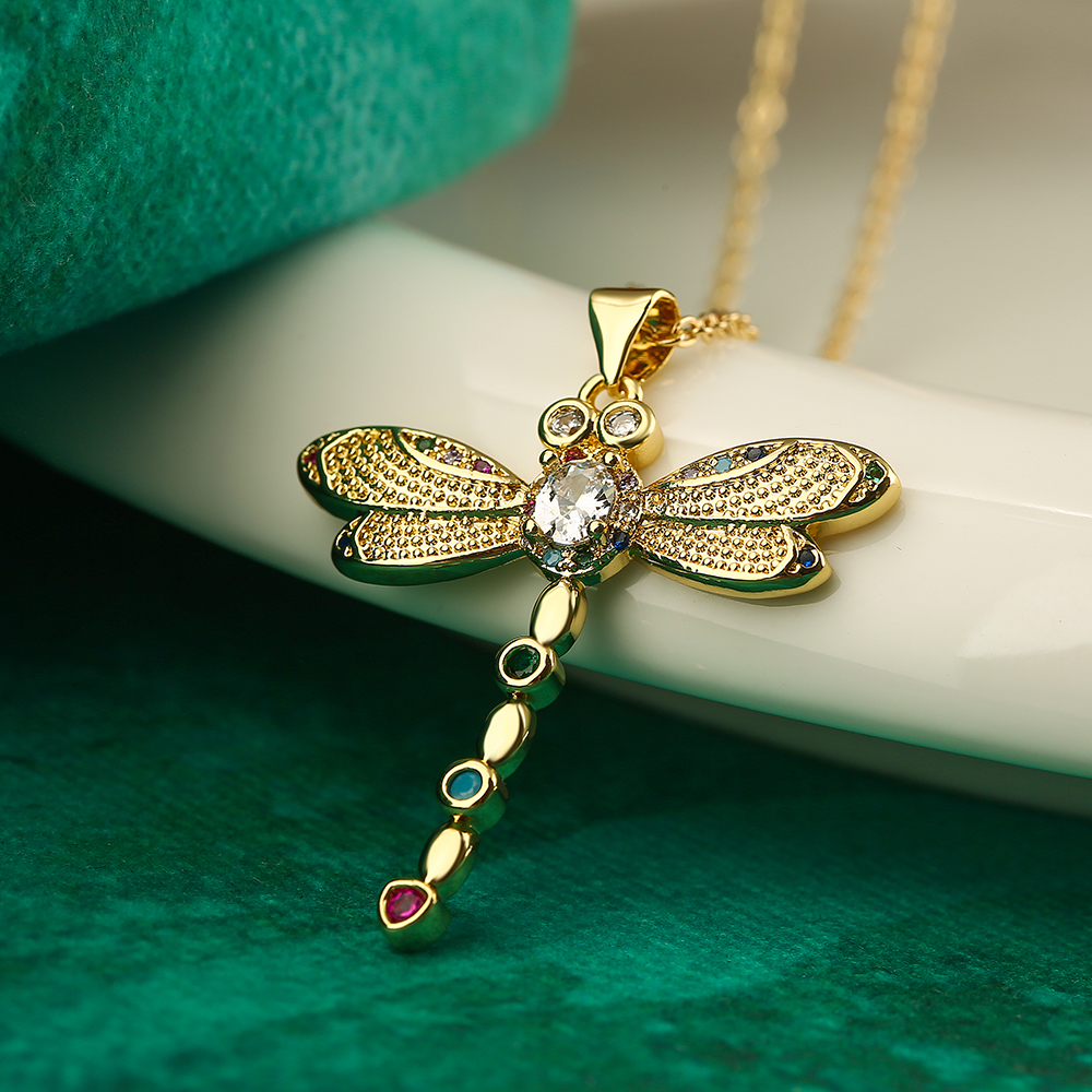 Simple Style Commute Dragonfly Copper Plating Inlay Zircon 18k Gold Plated Pendant Necklace display picture 6