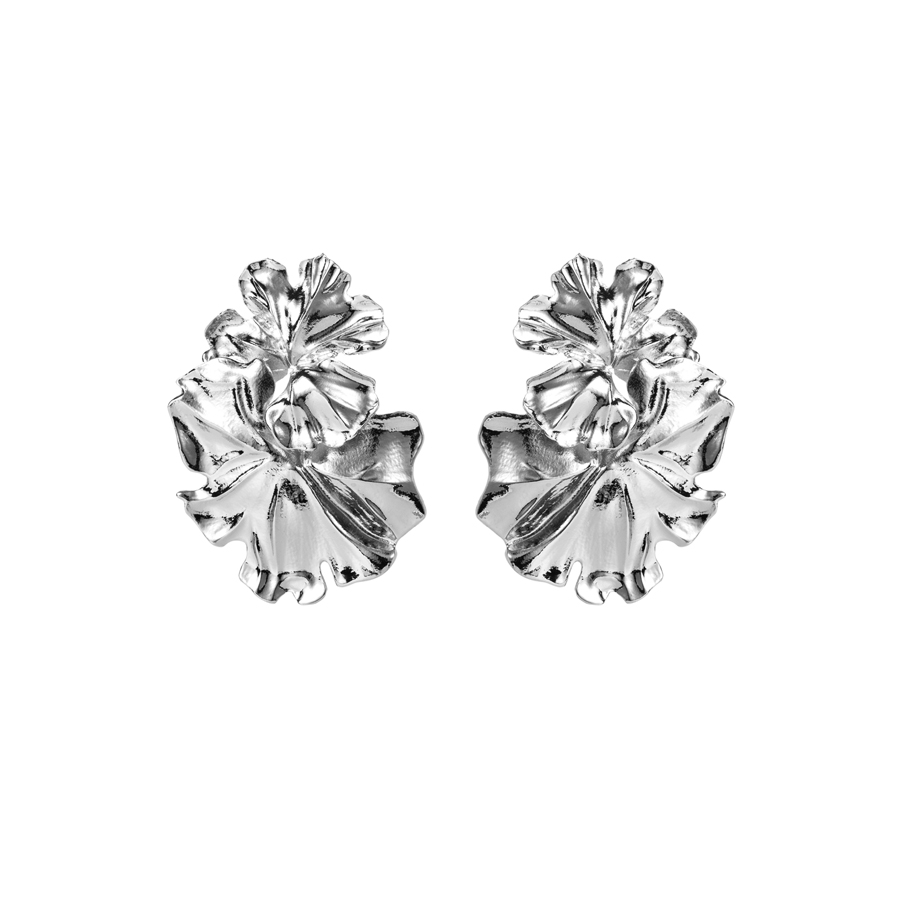 1 Pair Elegant Artistic Flower Plating Alloy Metal Gold Plated Silver Plated Drop Earrings display picture 5