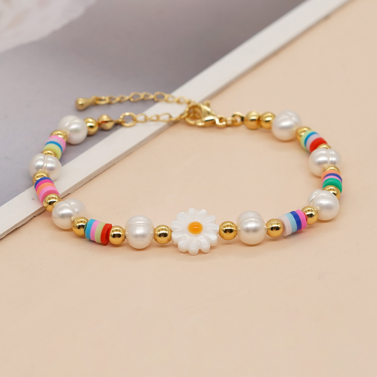 Mignon Forme De Cœur Smiley Fleur Perle D'eau Douce Argile Molle Perlé Bracelets display picture 9