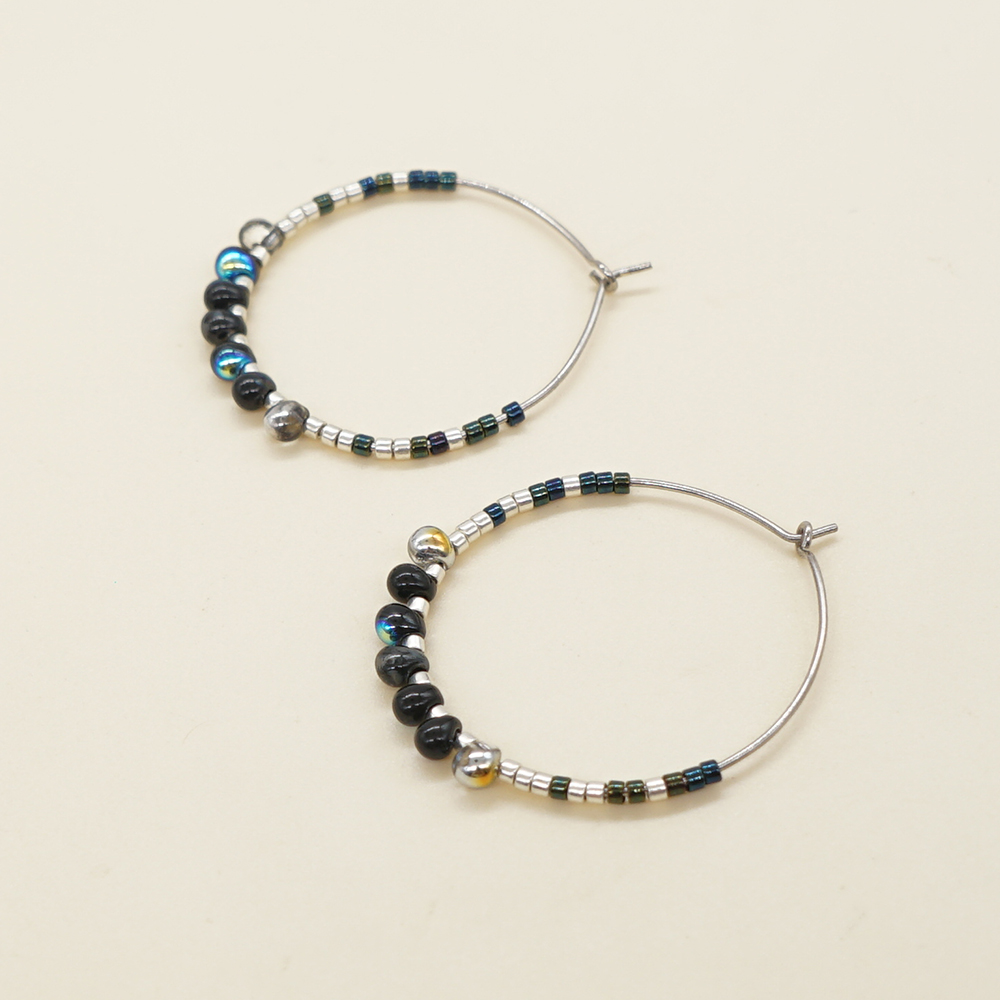 Vacation Round Glass Beaded Women's Hoop Earrings display picture 13