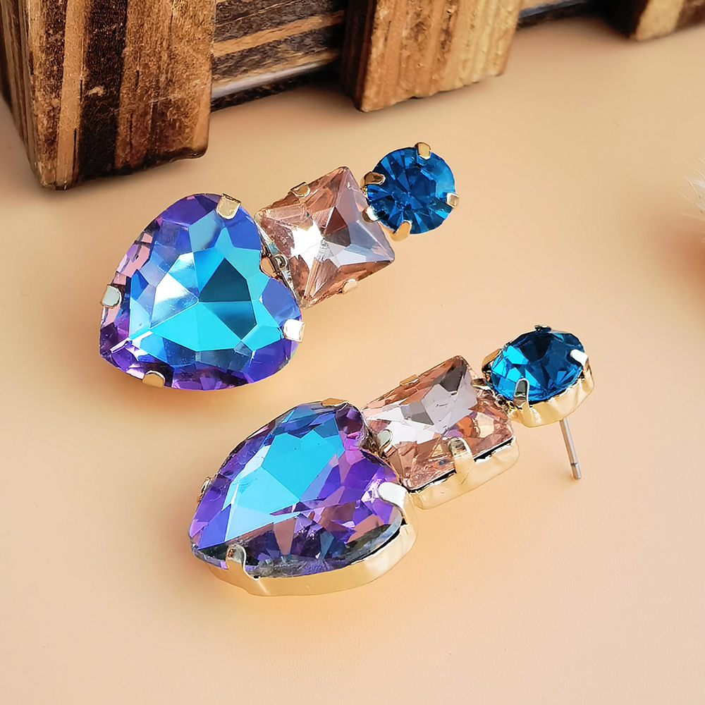 Elegant Shiny Square Heart Shape Alloy Inlay Resin Rhinestones Women's Drop Earrings display picture 7