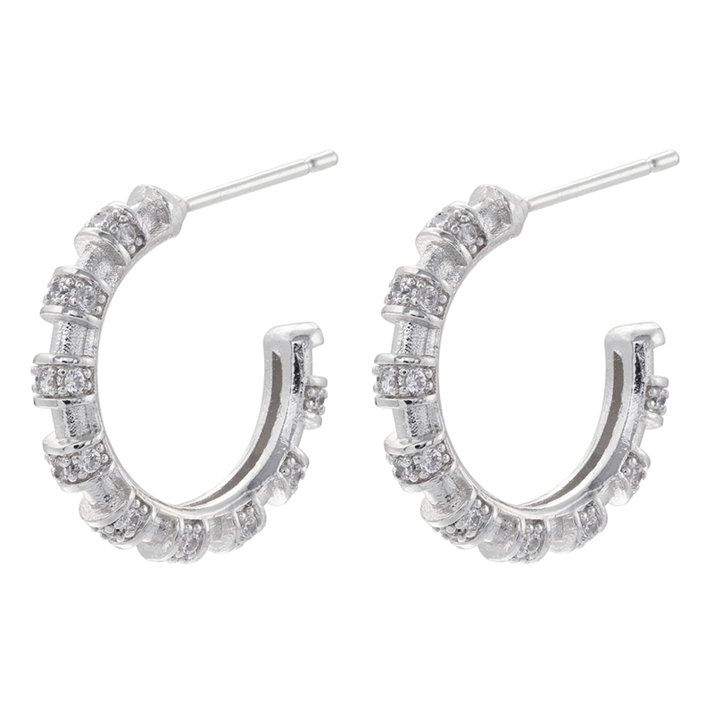 1 Paire Style Moderne Forme C Placage Incruster Le Cuivre Zircon Plaqué Or 18k Boucles D'oreilles display picture 2