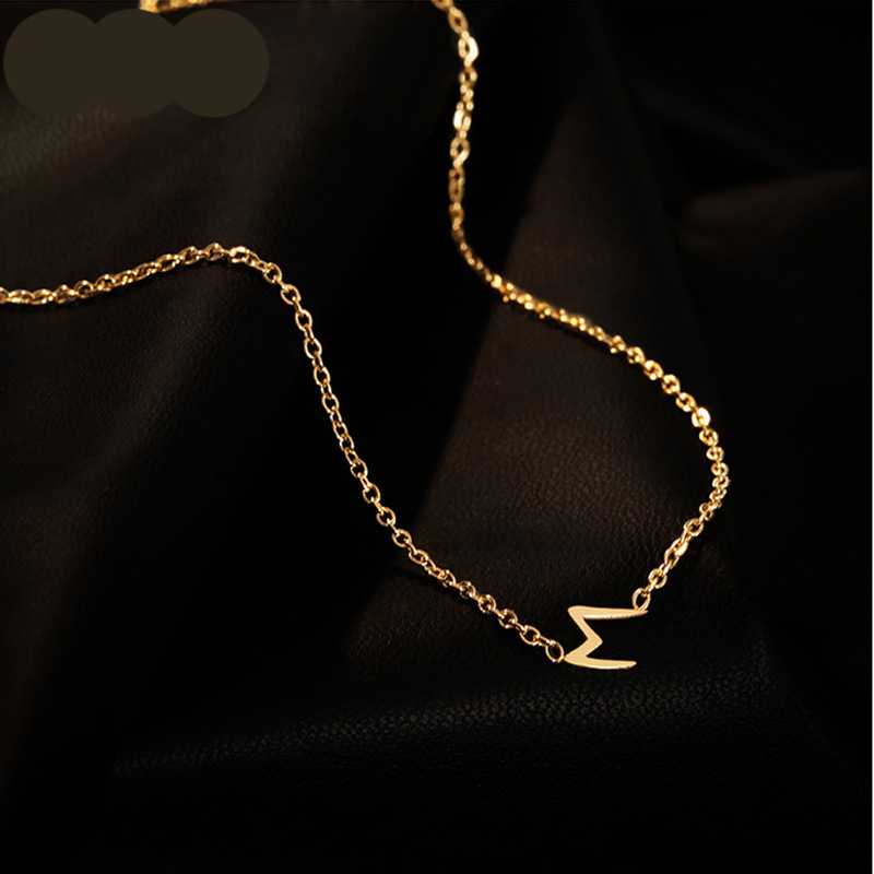 Acero Inoxidable 304 Chapados en oro de 18k Casual Estilo Simple Enchapado Letra Collar display picture 3