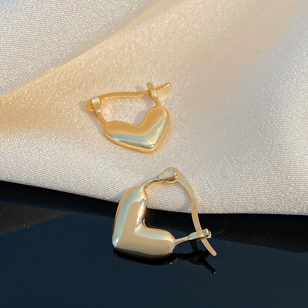 1 Paar Einfacher Stil Klassischer Stil Herzform Überzug Legierung Ohrringe display picture 4