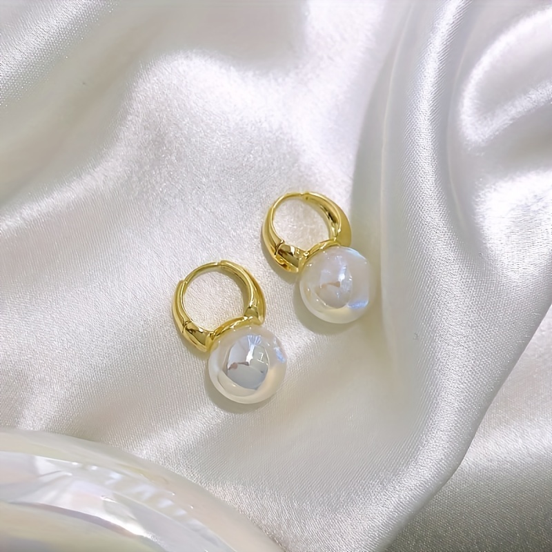 1 Paar Süß Einfarbig Perlen Inlay Kupfer Perle Vergoldet Ohrringe display picture 3