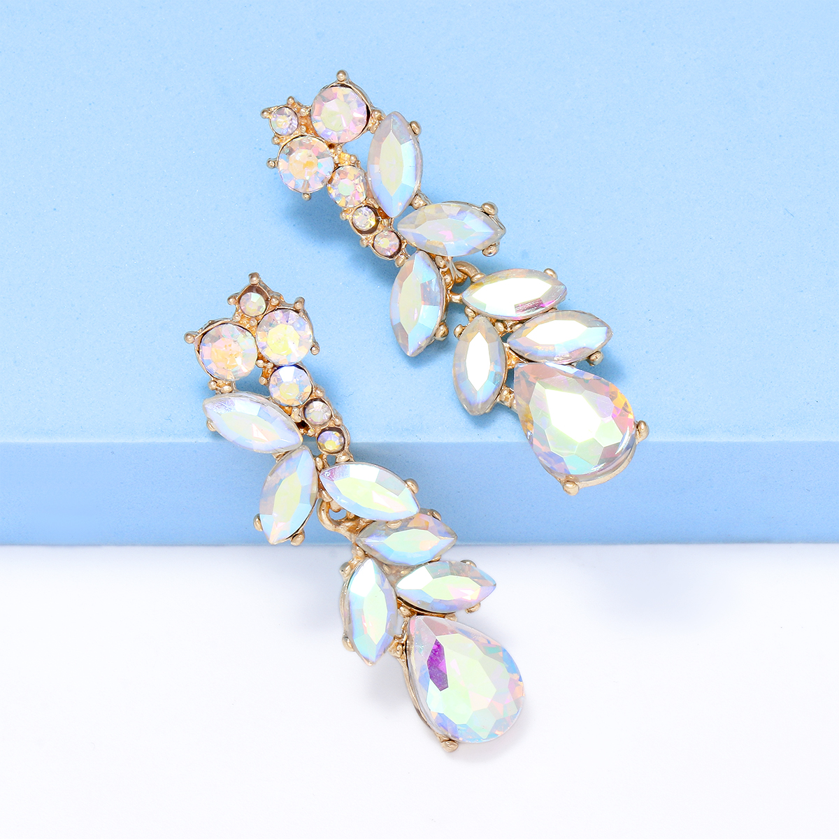 Luxurious Lady Streetwear Leaf Alloy Inlay Glass Stone Women's Drop Earrings display picture 13