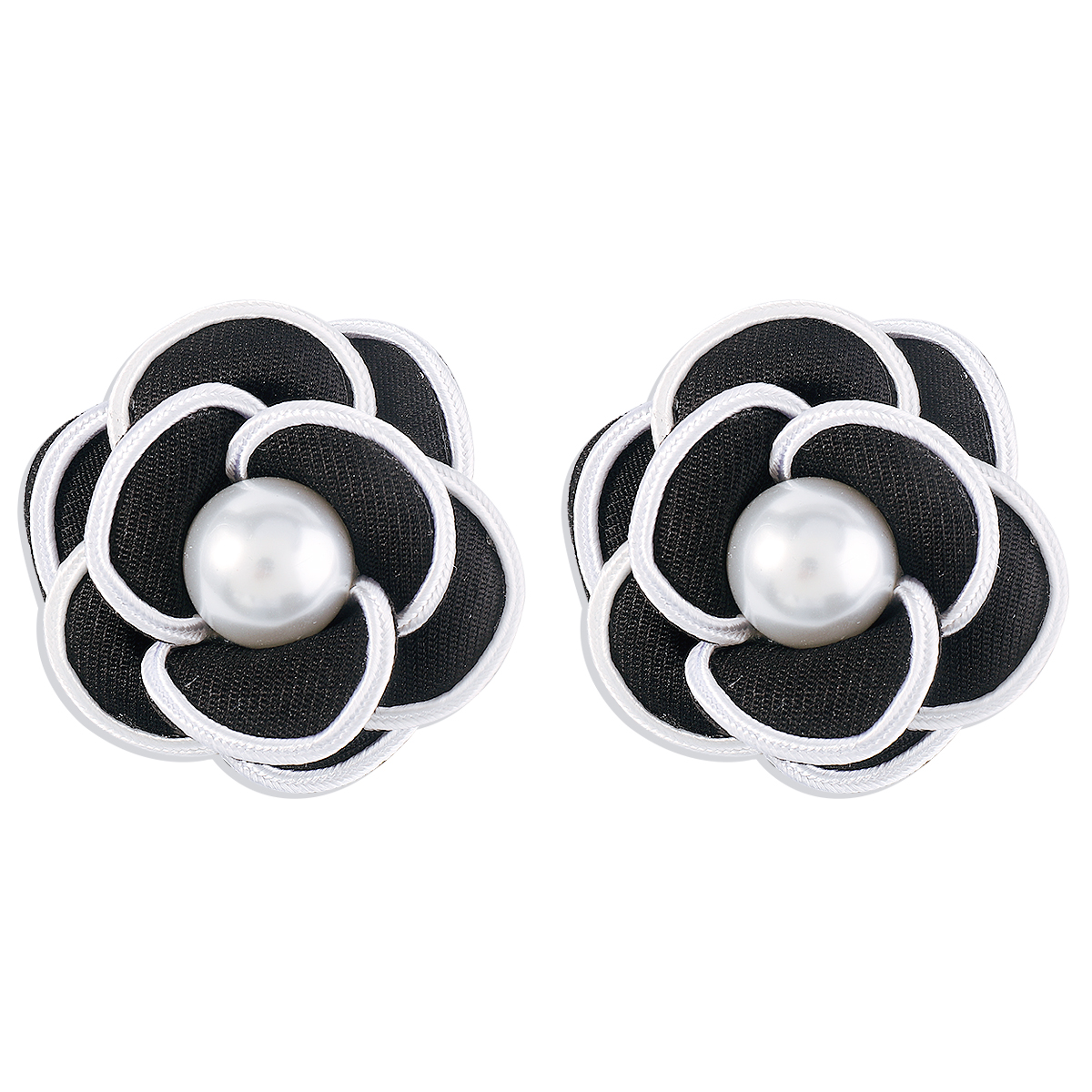 Elegant Vintage Style Lady Flower Imitation Pearl Cloth Women's Ear Studs display picture 2