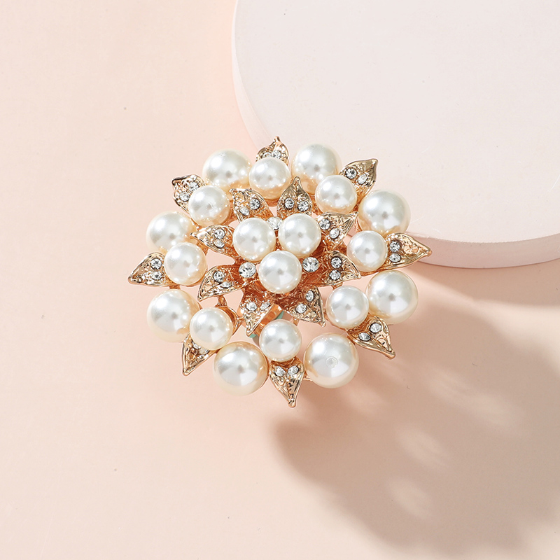 Exagerado Flor Aleación Embutido Perlas Artificiales Diamantes De Imitación Mujeres Anillos display picture 1