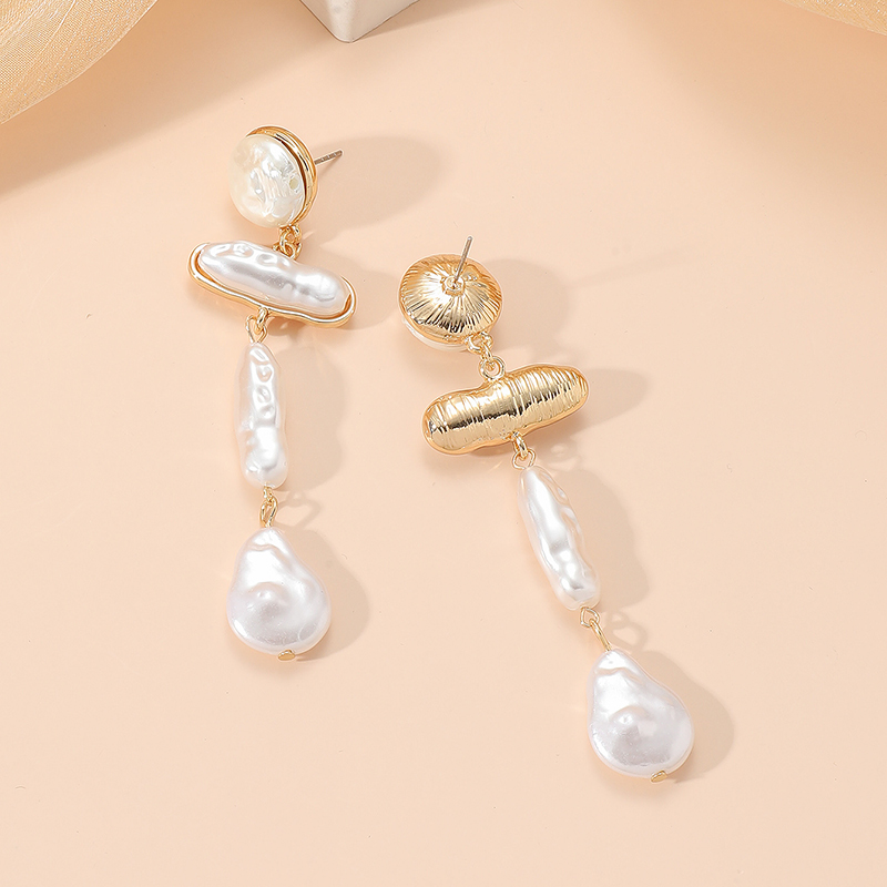 1 Pair Elegant Simple Style Irregular Inlay Alloy Freshwater Pearl Pearl Drop Earrings display picture 1