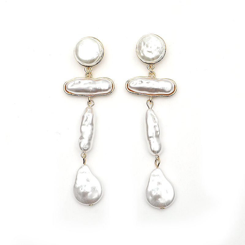 1 Pair Elegant Simple Style Irregular Inlay Alloy Freshwater Pearl Pearl Drop Earrings display picture 3