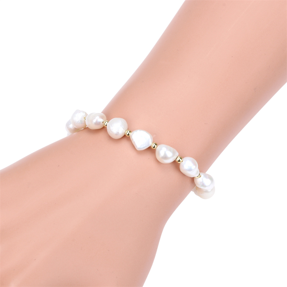 Simple Style Irregular Freshwater Pearl Plating 18k Gold Plated Bracelets display picture 5