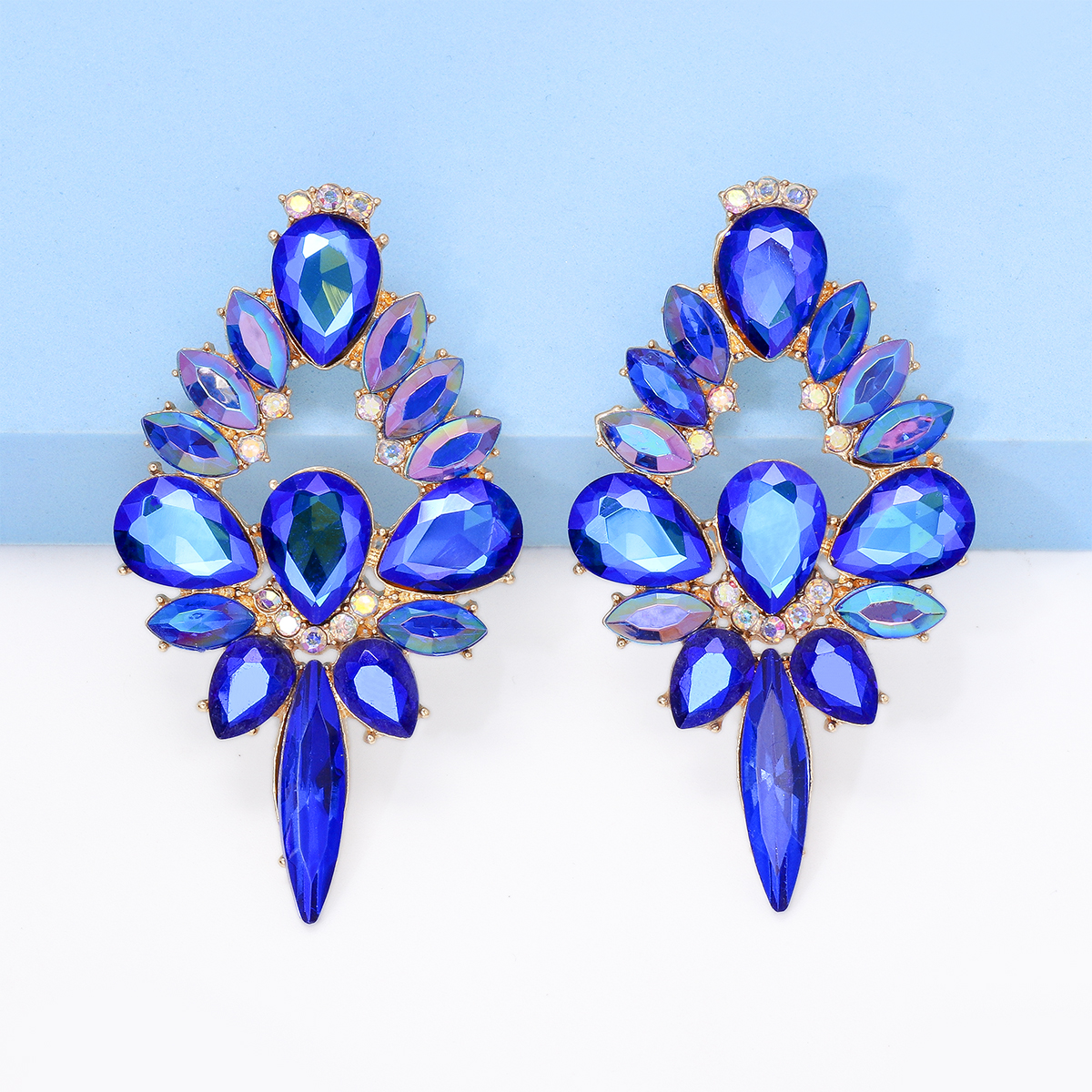 Glam Shiny Water Droplets Alloy Inlay Glass Stone Women's Ear Studs display picture 19