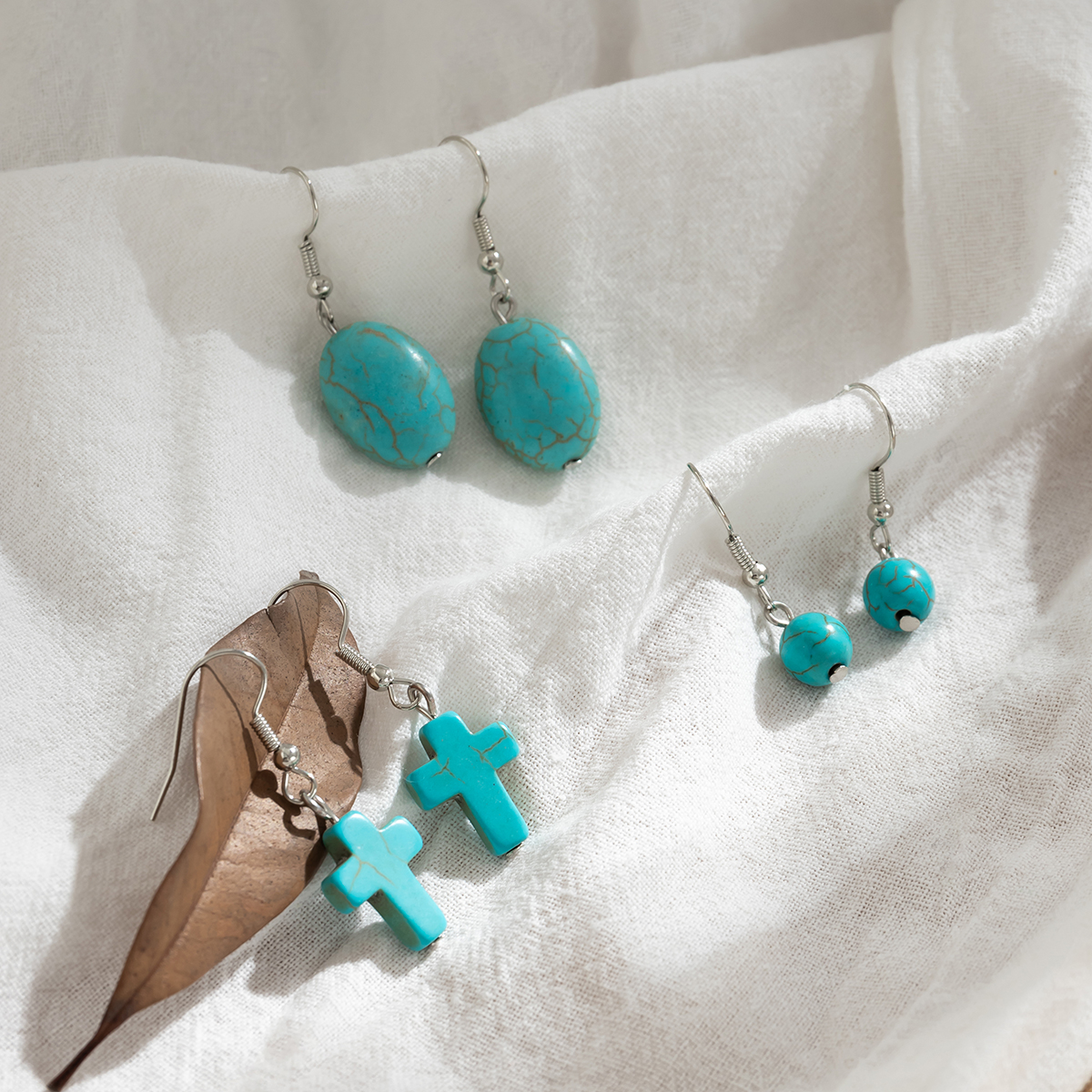 Simple Style Classic Style Commute Cross Round Turquoise Irregular Three-dimensional Women's Drop Earrings display picture 5