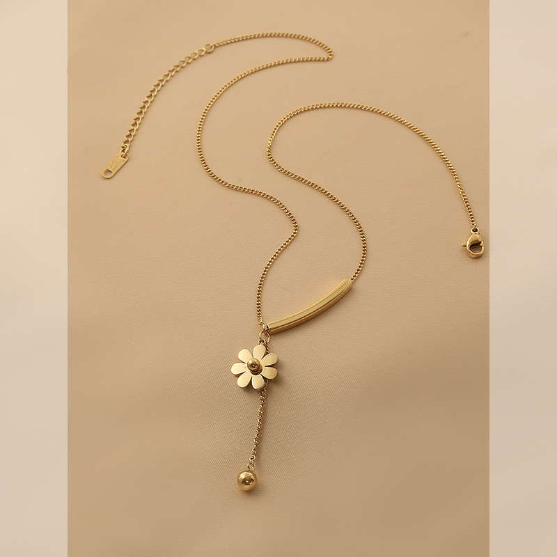 Edelstahl 304 18 Karat Vergoldet Vintage-Stil Süss Überzug Gänseblümchen Halskette Mit Anhänger display picture 5