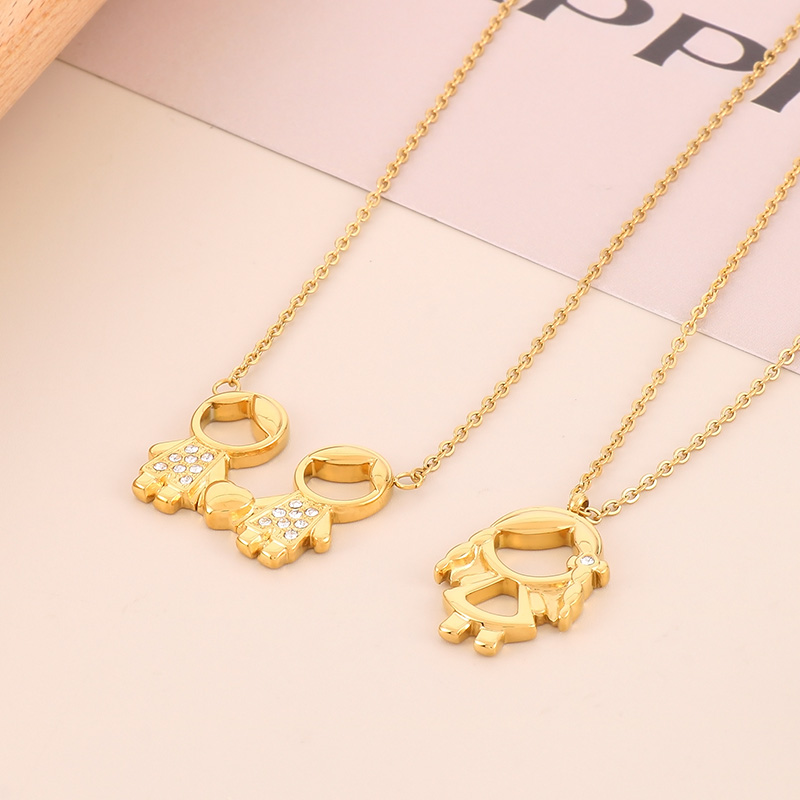 Stainless Steel Titanium Steel 18K Gold Plated Cute Plating Inlay Cartoon Character Artificial Diamond Pendant Necklace display picture 3