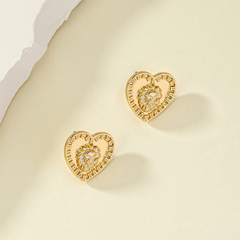 Cool Style Heart Shape Lion Alloy Plating Women's Ear Studs display picture 5