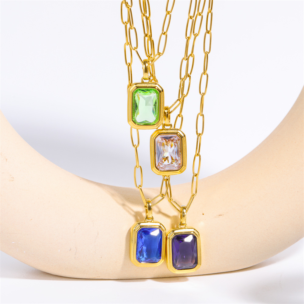 201 Stainless Steel 304 Stainless Steel Glass Gold Plated Elegant Vintage Style Plating Inlay Square Zircon Pendant Necklace Long Necklace display picture 1