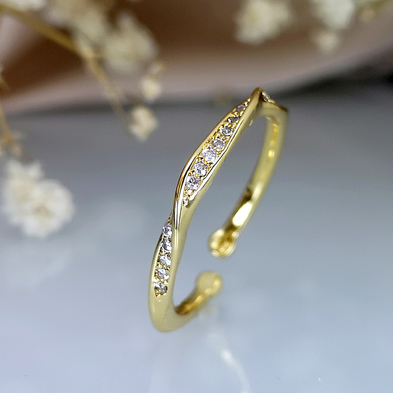 Simple Style Shiny Irregular Solid Color Copper Plating Inlay Zircon Gold Plated Open Ring display picture 4