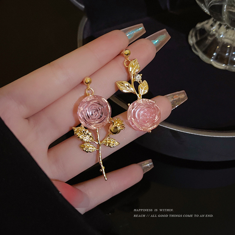 Fairy Style Elegant Flower Alloy Women's Drop Earrings display picture 4