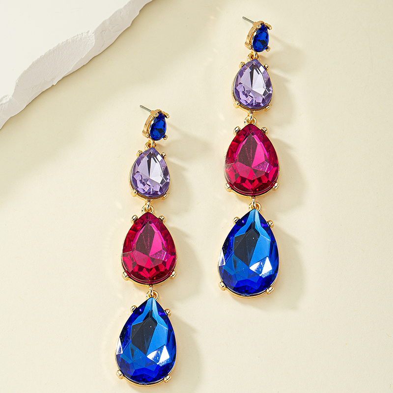 Elegant Retro Water Droplets Alloy Plating Inlay Gem Women's Drop Earrings display picture 5